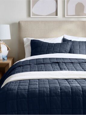 Quince European Linen Box Quilt - KING - Navy - NEW
